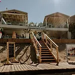 Romantic Palace Beach Apartments