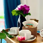 Romantic Palace Beach Apartments