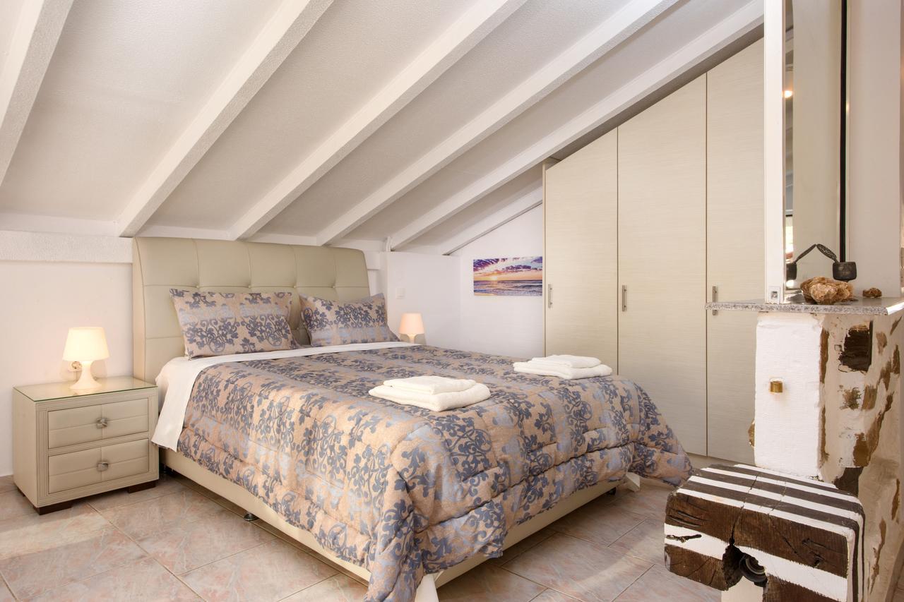 Pensiune Romantic Palace Agios Gordios (Corfu)
